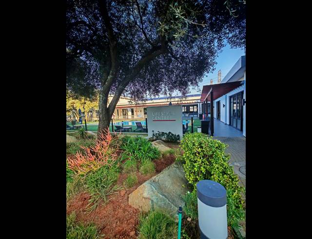 2 BEDROOM APARTMENT TO LET IN GREENSTONE HILL